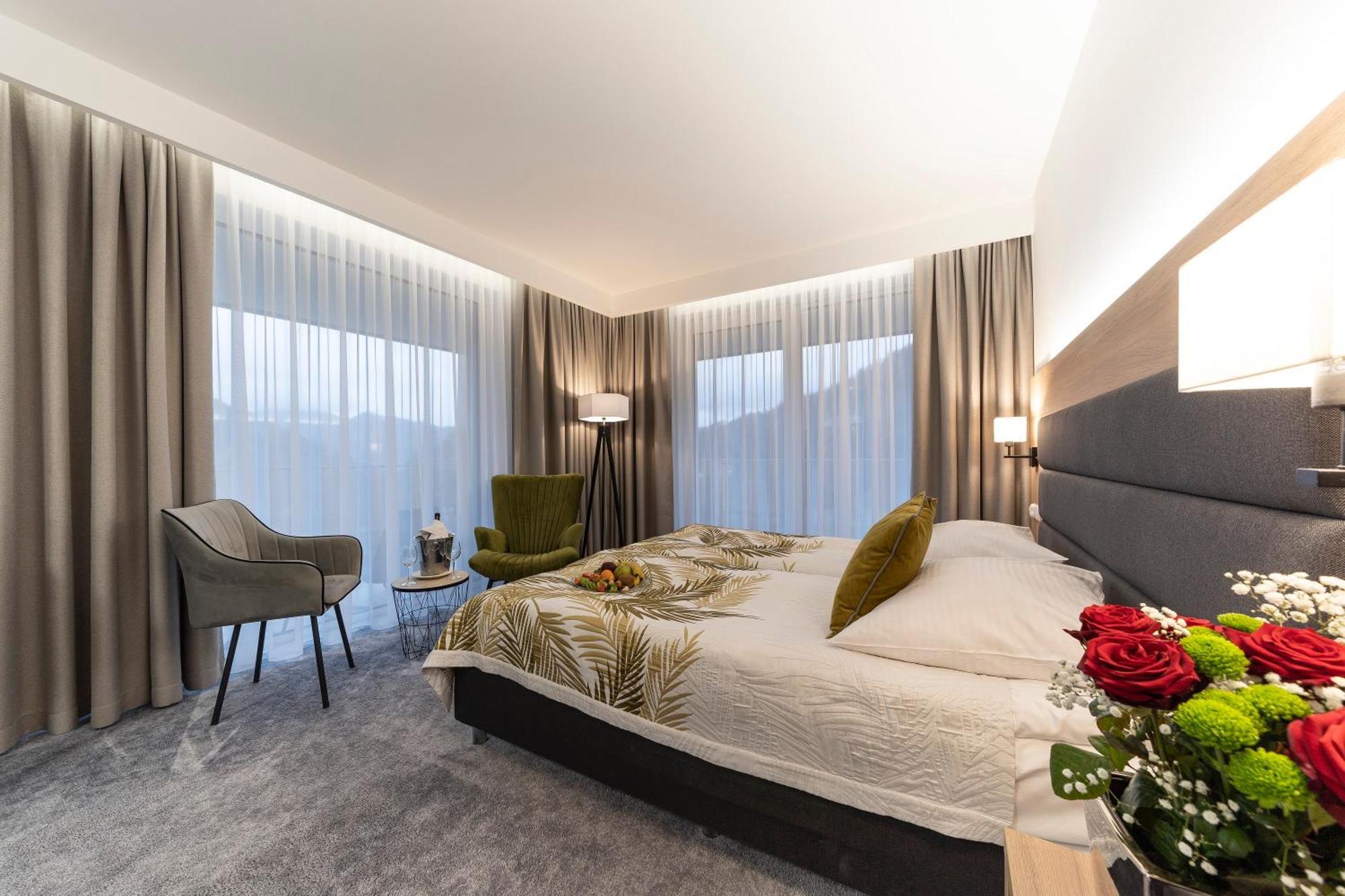Hotel Solar Szczawnica Extérieur photo